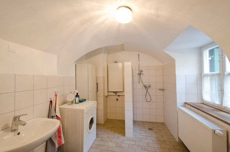 Baño de la vivienda piloto. Foto: Fuggerei